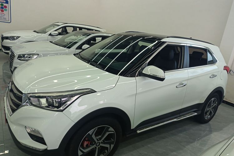 Hyundai ix25 2018 #5 Hyundai ix25 2018 car image #5