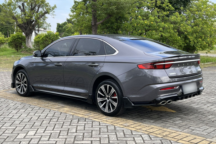 GEELY Preface 2024 car image #5