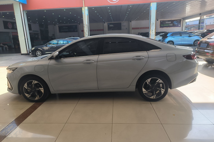 GEELY Emgrand L HiP 2023 #5 GEELY Emgrand L HiP 2023 car image #5