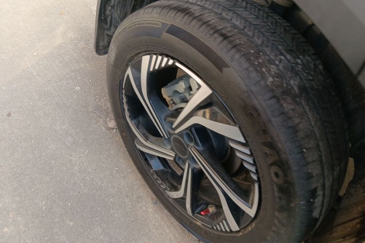 GEELY Boyue 2023 car image #5
