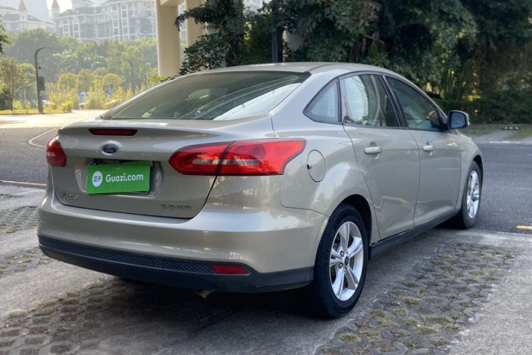 Ford Focus 2018 car image #5