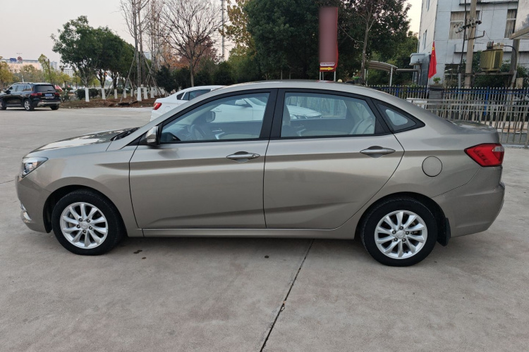 Changan Alsvin V7 2017 #5 Changan Alsvin V7 2017 car image #5