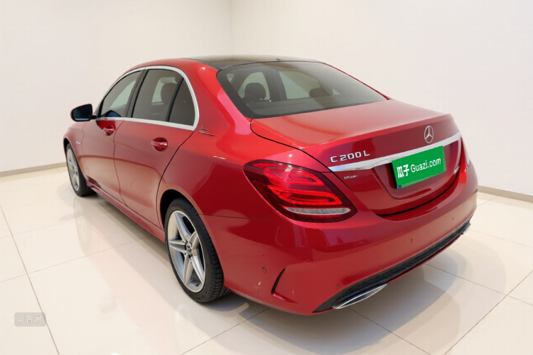 Mercedes-Benz C Class 2018 car image #5