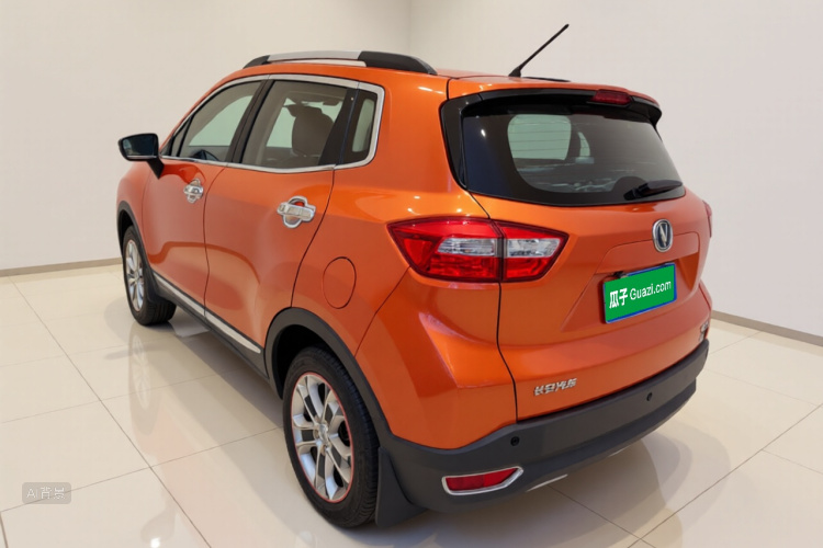 Changan CS15 2016 #5 Changan CS15 2016 صورة سيارة #5