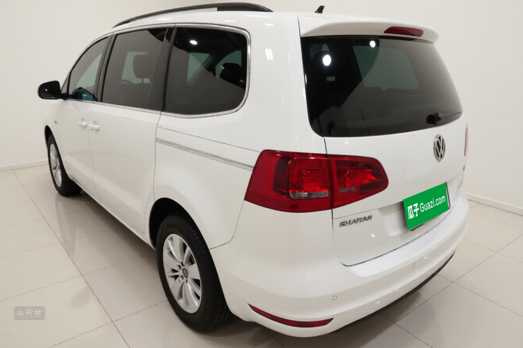 Volkswagen Sharan 2018 immagine di auto #5