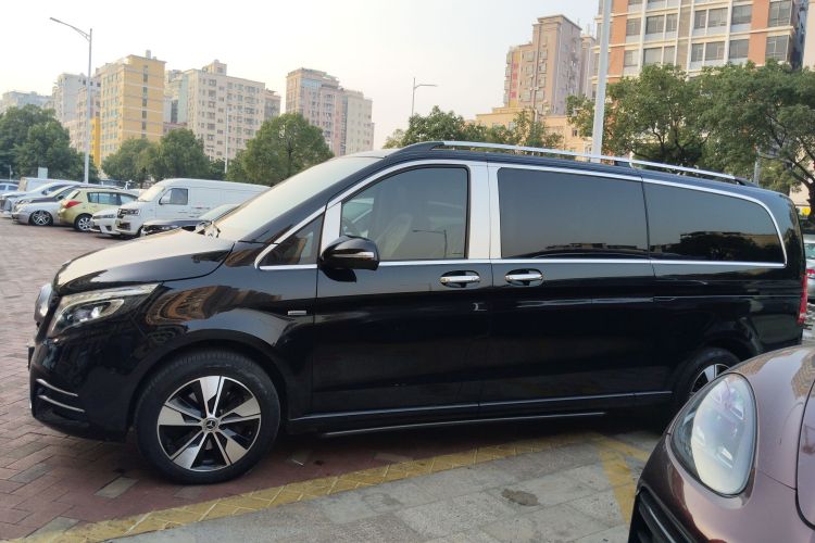 Mercedes-Benz V Class 2020 car image #5