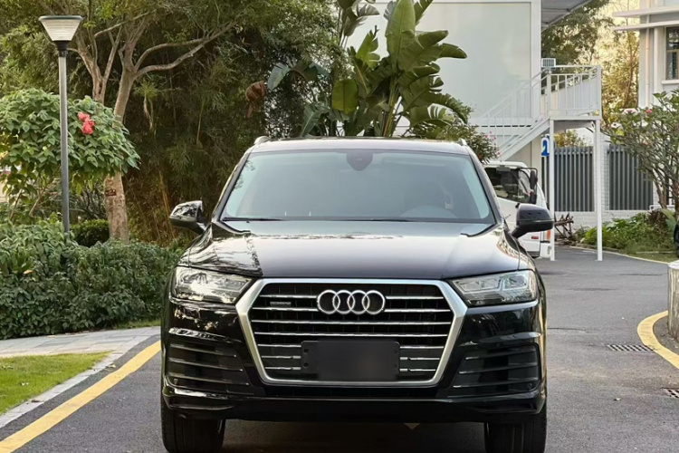 Audi 2017 #5 Audi 2017 car image #5