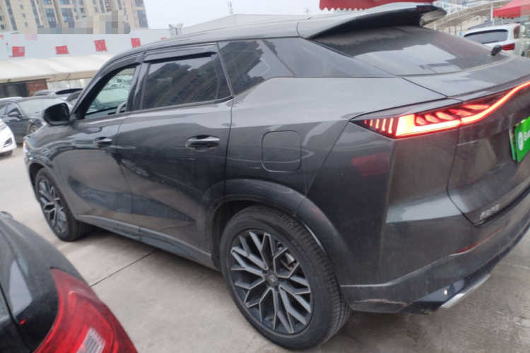 Changan UNI-Z PHEV 2024 #5 Changan UNI-Z PHEV 2024 car image #5