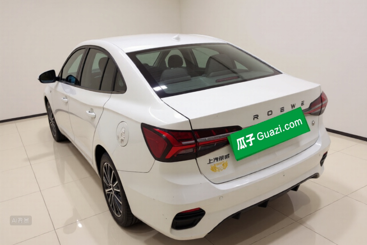 Roewe i5 2021 #5 Roewe i5 2021 car image #5