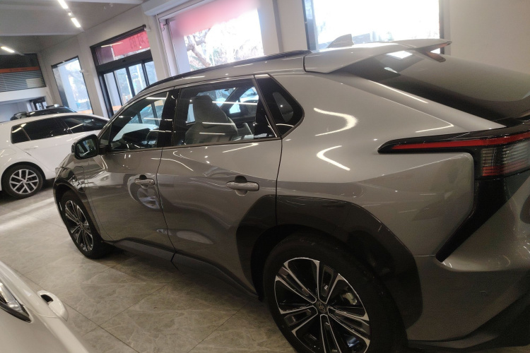 丰田 一汽丰田bZ4X 2022 #5 丰田 一汽丰田bZ4X 2022 汽车图片 #5