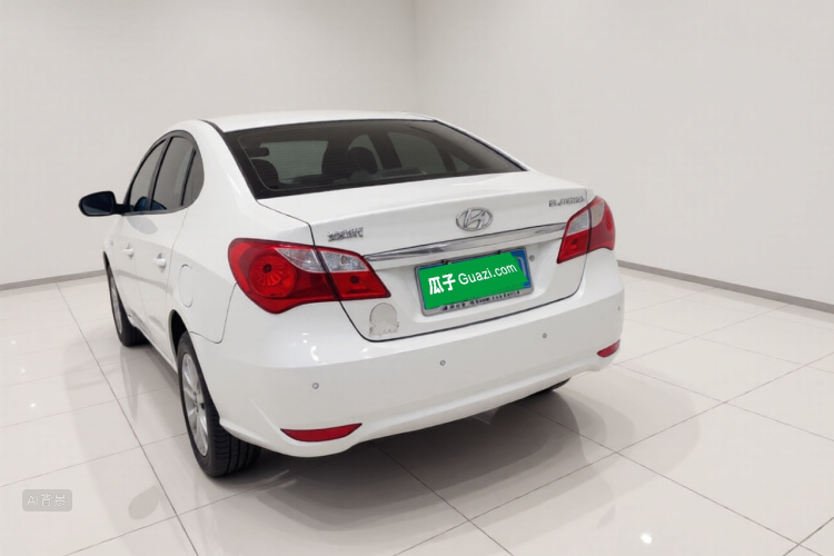 Hyundai Elantra HD 2015 car image #5