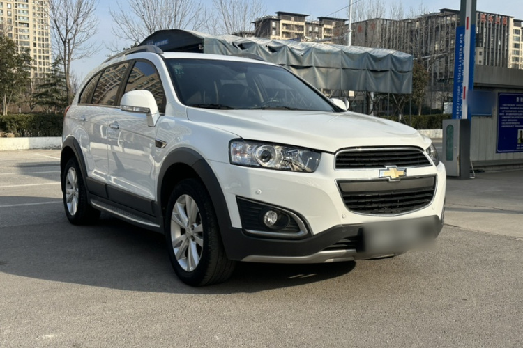 Chevrolet Captiva 2015 car image #5