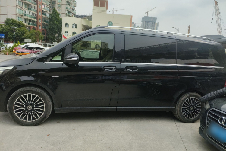 Mercedes-Benz V Class 2020 car image #5