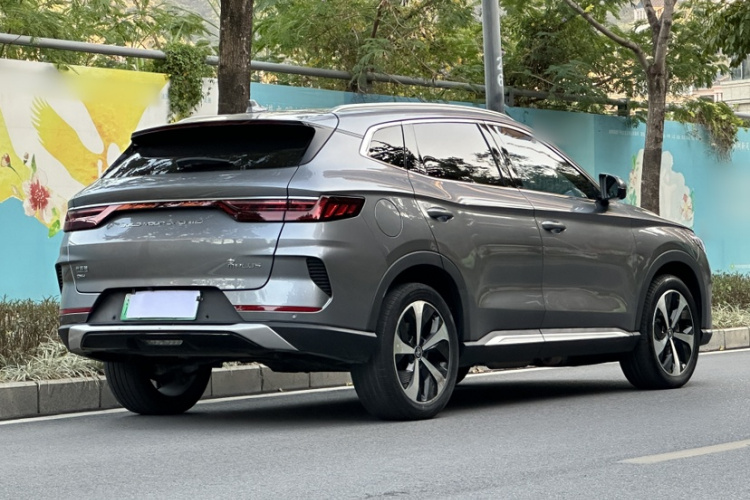 BYD Song Plus New Energy 2022 car image #5
