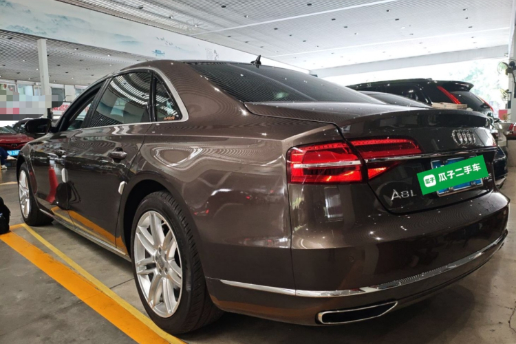 Audi A8 2016 car image #5