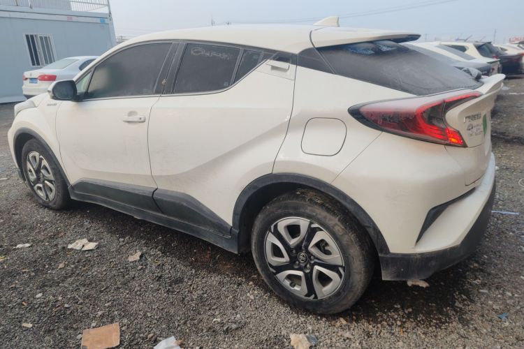 Toyota C-HR EV 2020 image de voiture #5