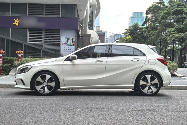 Mercedes-Benz A Class (Imported) 2017 #5 Mercedes-Benz A Class (Imported) 2017 car image #5