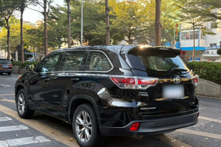 Toyota Highlander 2016 car image #5