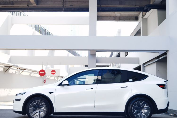 特斯拉 Model Y L 2025 汽车图片 #5