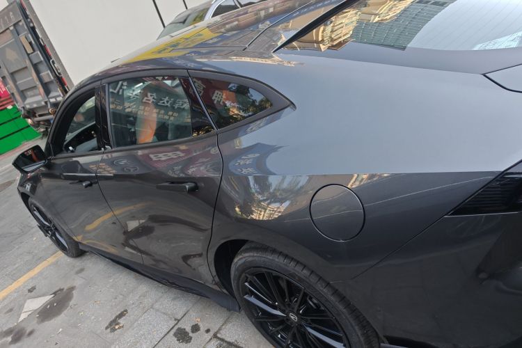 Changan UNI-V 2025 #5 Changan UNI-V 2025 car image #5