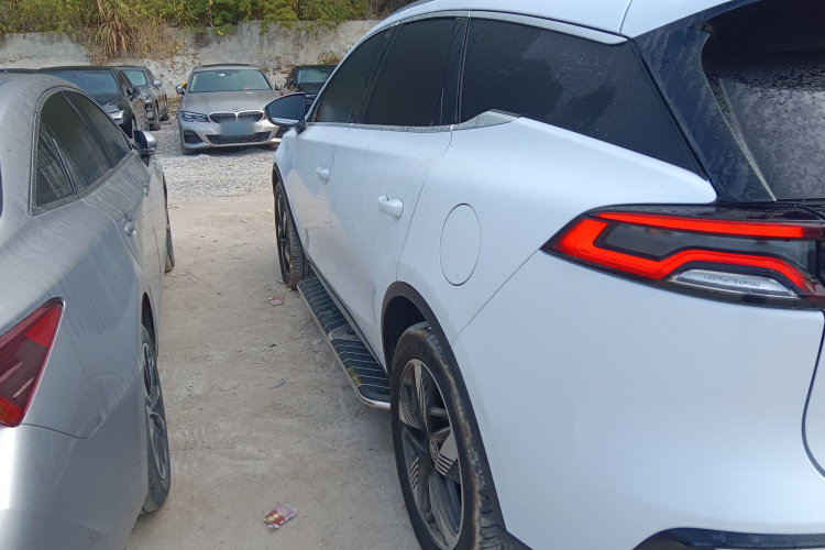 BYD Tang New Energy 2023 #5 BYD Tang New Energy 2023 car image #5