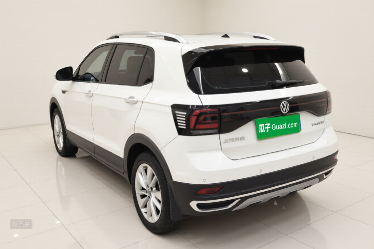 Volkswagen T-Cross 2020 #5 Volkswagen T-Cross 2020 car image #5