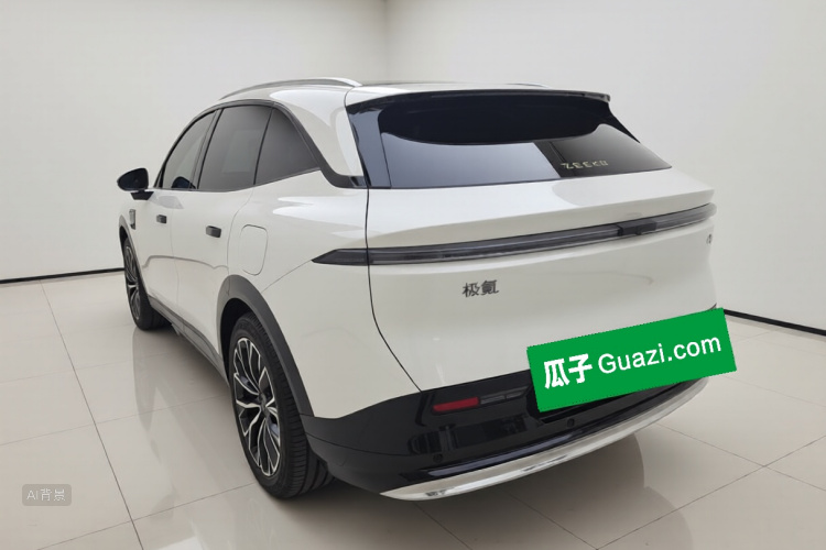 Zeekr 7X 2024 car image #5