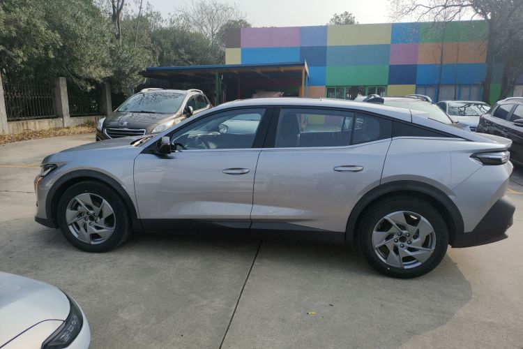 标致 标致408X 2025 汽车图片 #5