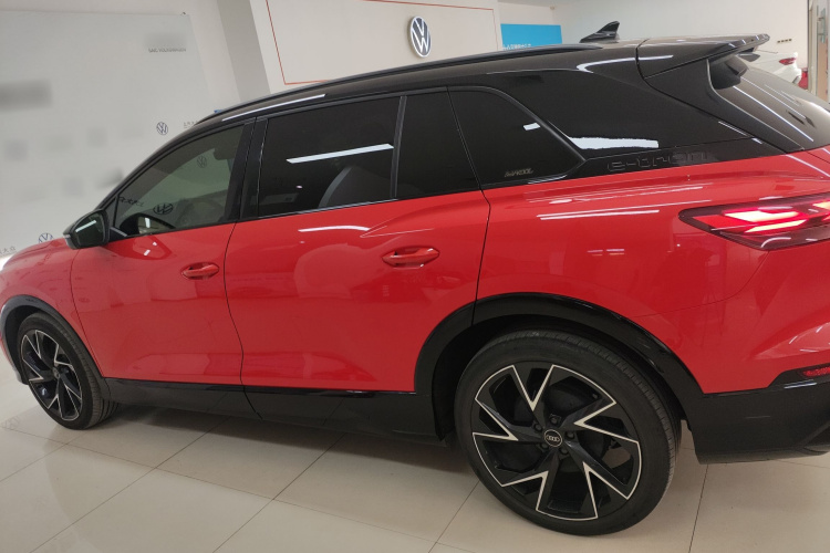 Audi Q5 e-tron 2022 #5 Audi Q5 e-tron 2022 immagine di auto #5