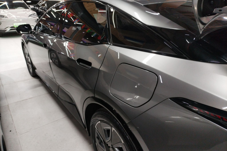 Toyota bZ3 2023 صورة سيارة #5