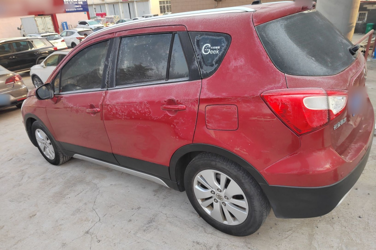 Suzuki S-Cross 2016 immagine di auto #5