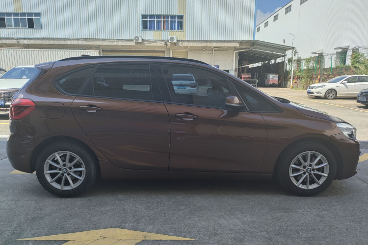 BMW 2 Series Tourer 2016 imagem de carro #5