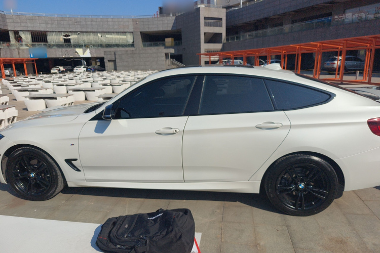 BMW 3 Series GT 2021 car image #5