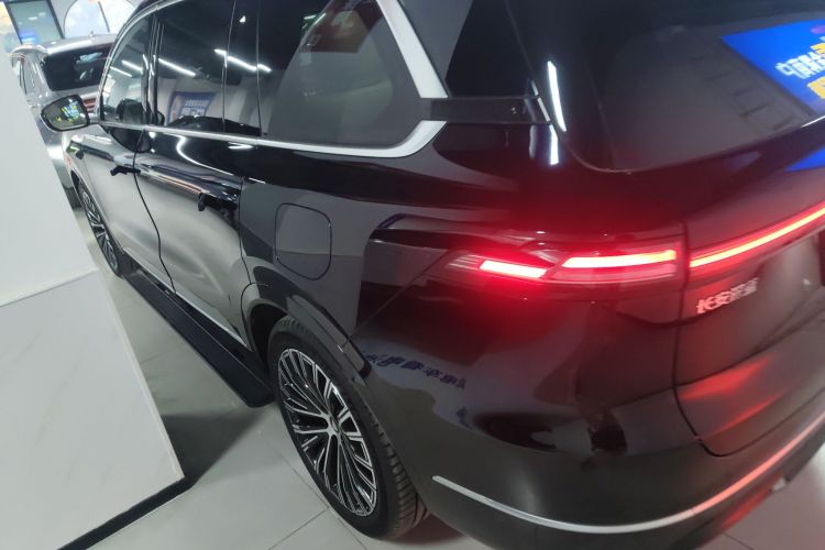 Deepal S09 2025 #5 Deepal S09 2025 car image #5