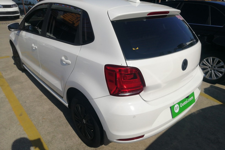 Polo 2018 car image #5