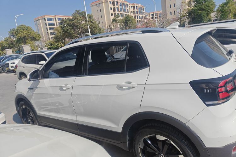 Volkswagen Tacqua 2021 car image #5