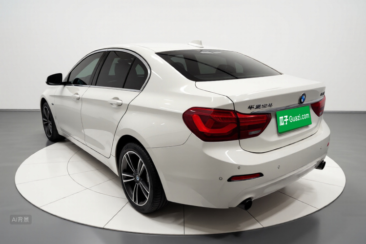 BMW 1 Series 2019 car image #5