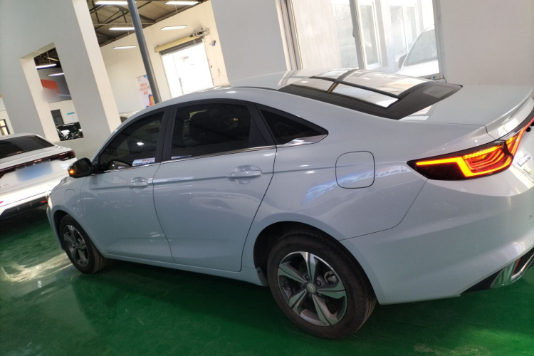 GEELY Emgrand L HiP 2023 #5 GEELY Emgrand L HiP 2023 immagine di auto #5