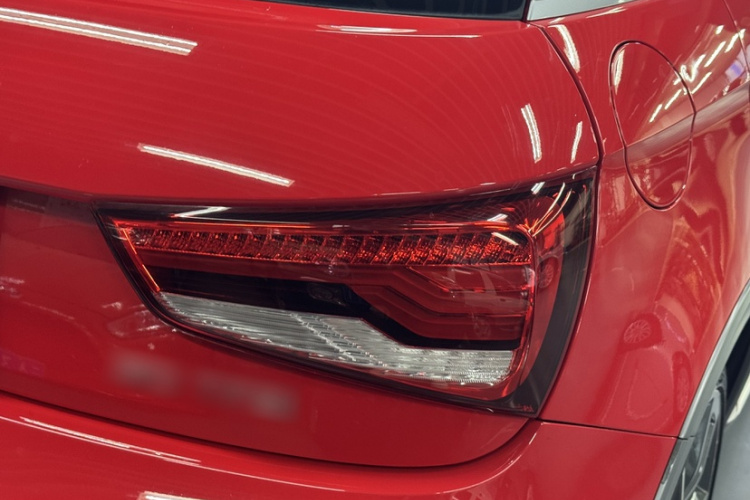 Audi A1 2016 car image #5