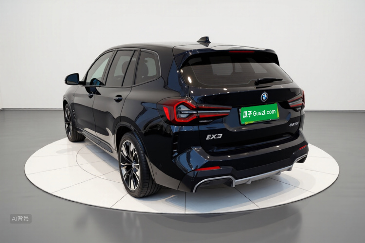 BMW iX3 2023 صورة سيارة #5