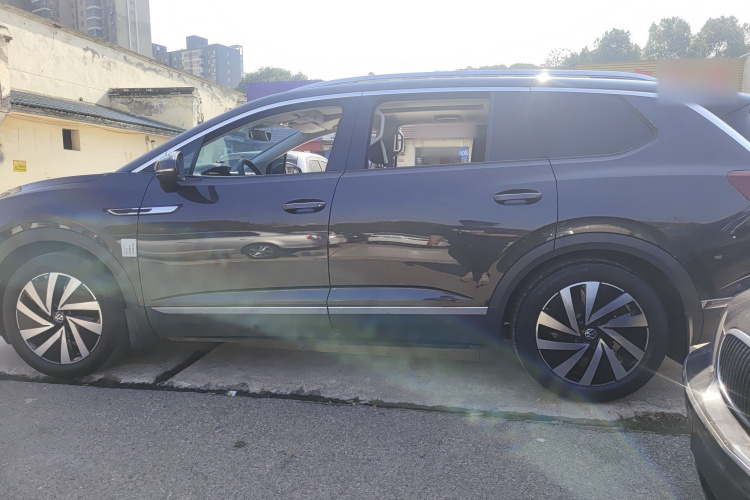 Volkswagen Talagon 2023 car image #5