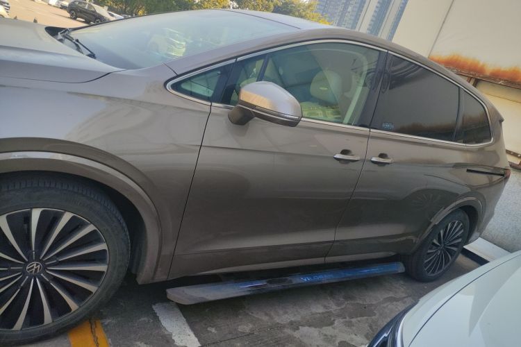 Volkswagen Viloran 2022 #5 Volkswagen Viloran 2022 car image #5