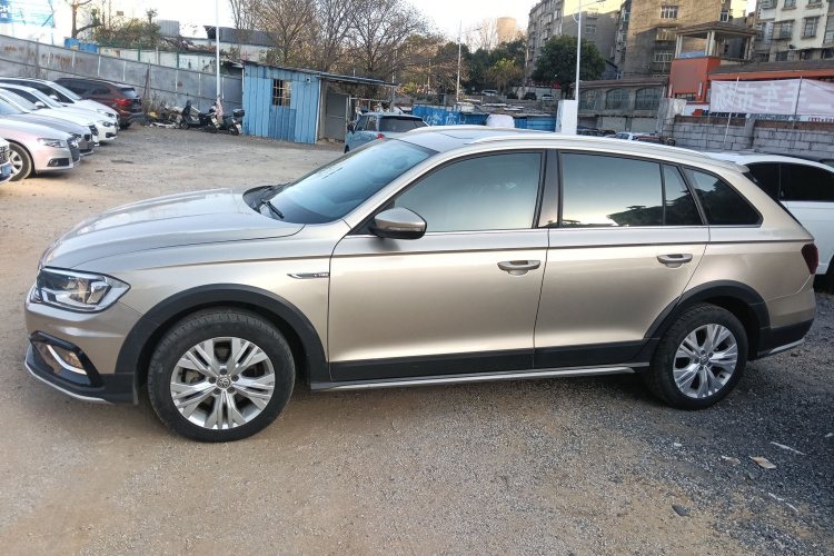 Volkswagen C-Trek 2019 immagine di auto #5