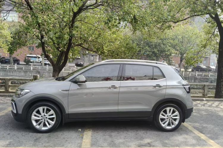 Volkswagen T-Cross 2019 car image #5