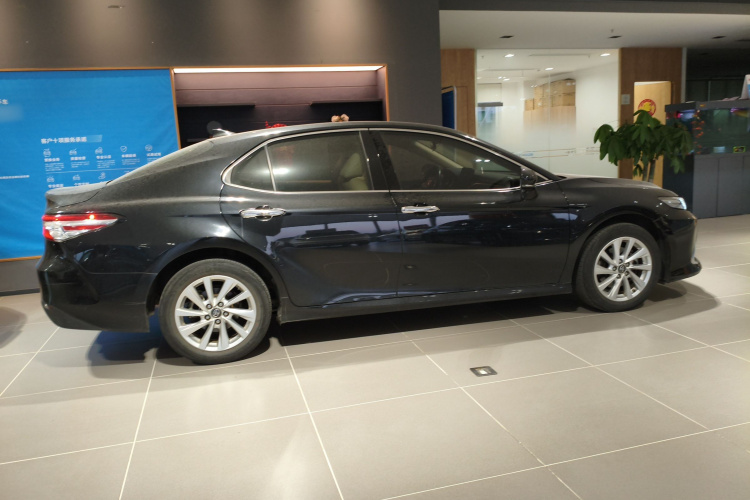 Toyota Camry 2022 imagem de carro #5