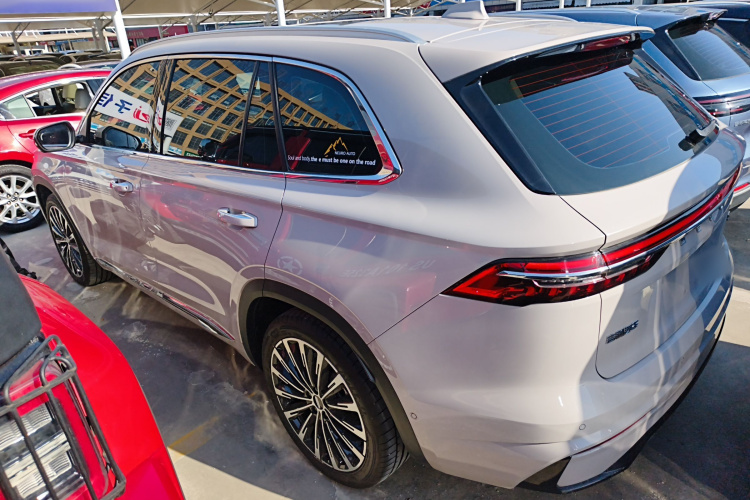 GEELY 2024 #5 GEELY 2024 car image #5