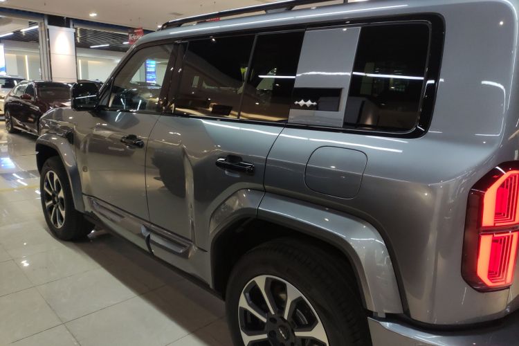 FangChengBao Leopard 5 2025 #5 FangChengBao Leopard 5 2025 car image #5