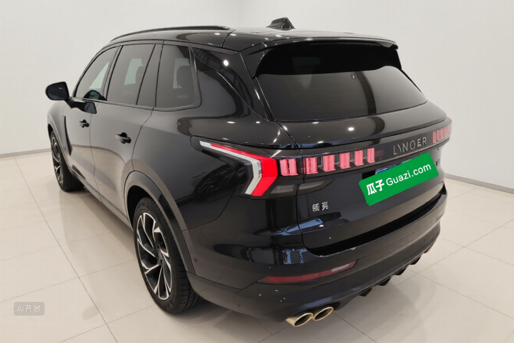 Lynk & Co 09 2022 car image #5