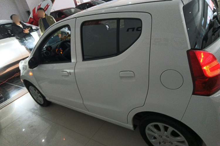Suzuki Alto 2015 #5 Suzuki Alto 2015 car image #5
