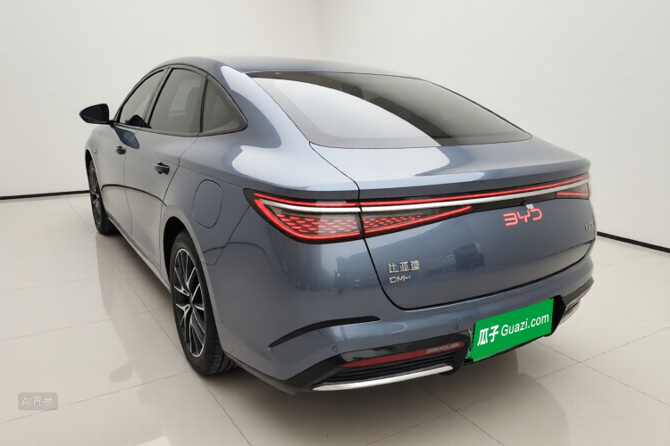 BYD Seal 07 DM-i 2025 car image #5